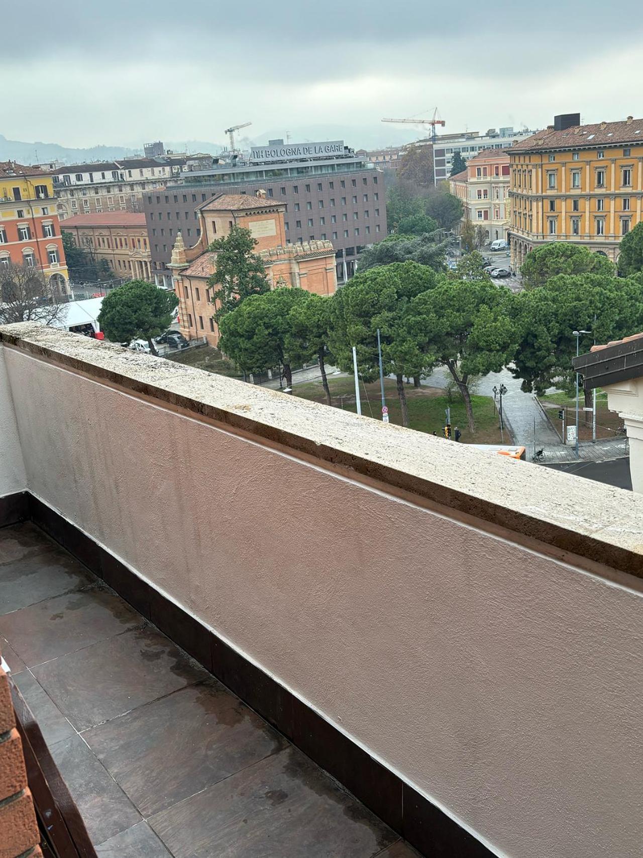 Central Station Suite Bolonia Zewnętrze zdjęcie